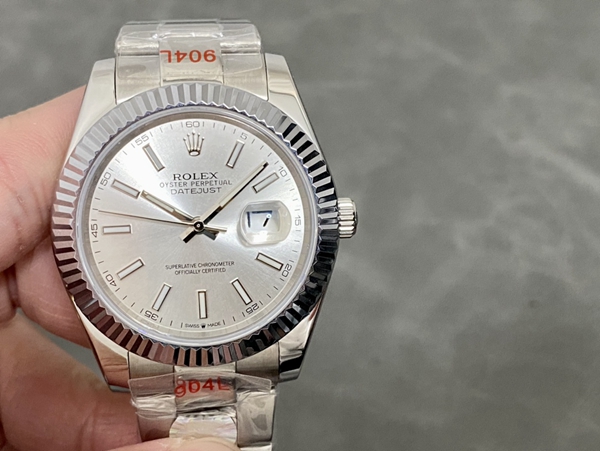 激安ロレックス着用イメージ